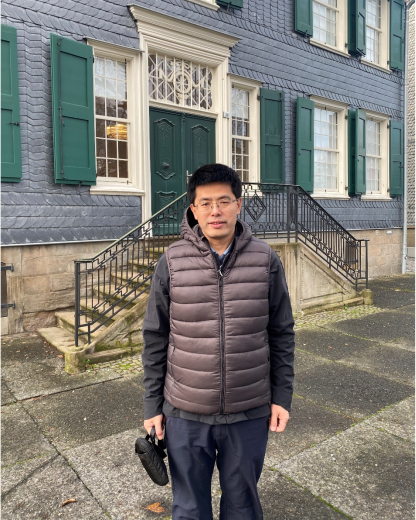 1733124508195474.png 追寻先驱足迹,学习领袖精神丨张大勇副秘书长参观恩格斯故居980.png